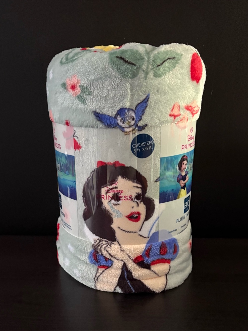 NEW The Big One Disney Snow White Plush Throw Blanket 60”x72” Oversize Soft